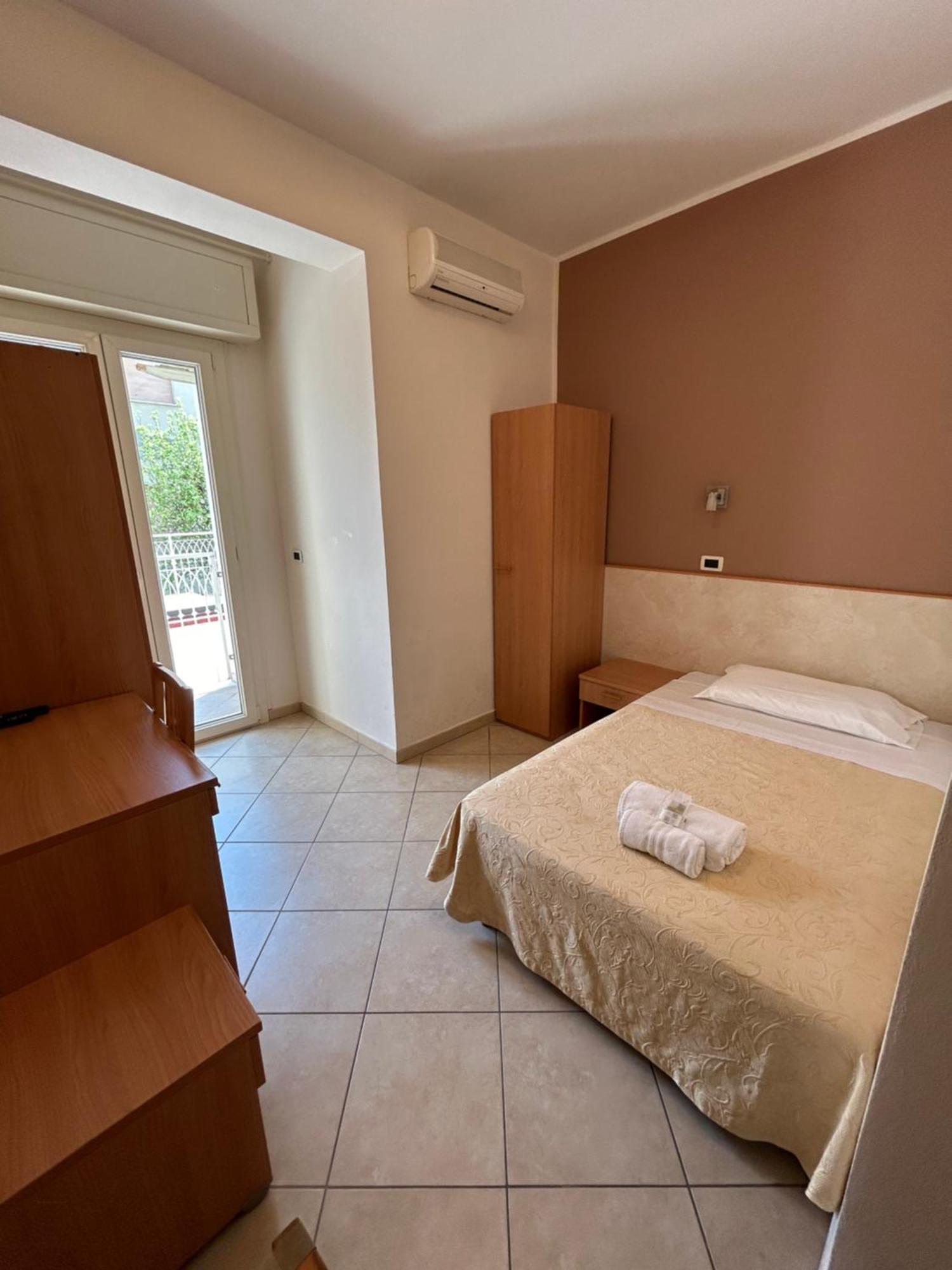 Hotel Favorita Cesenatico Dış mekan fotoğraf