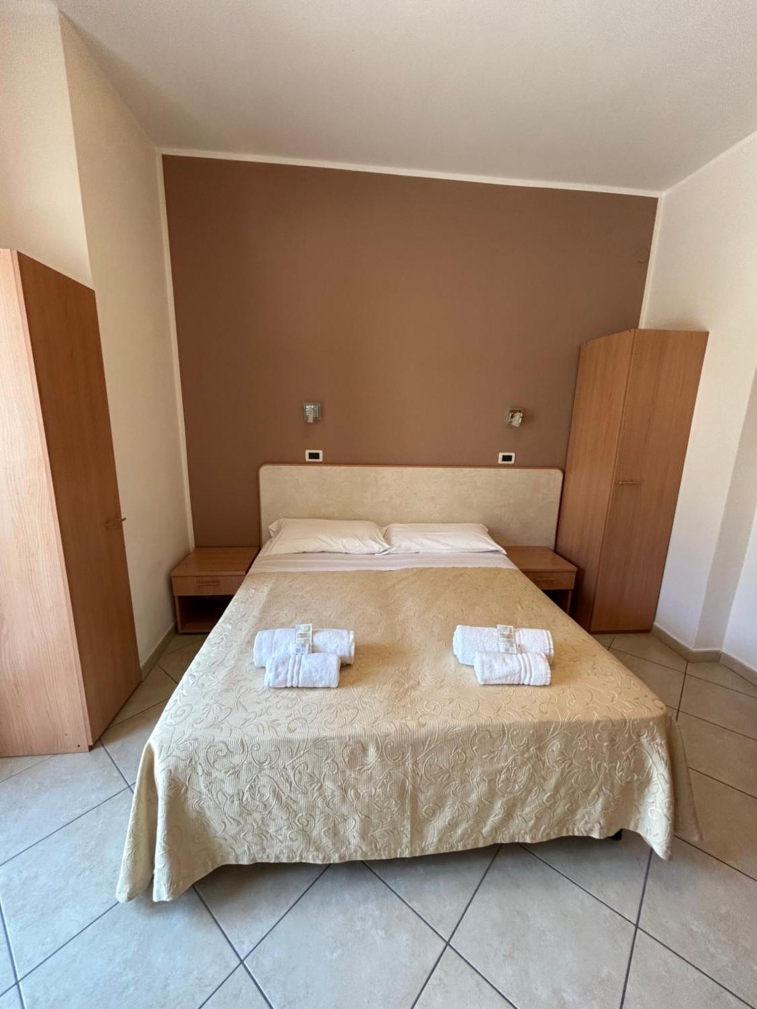 Hotel Favorita Cesenatico Dış mekan fotoğraf