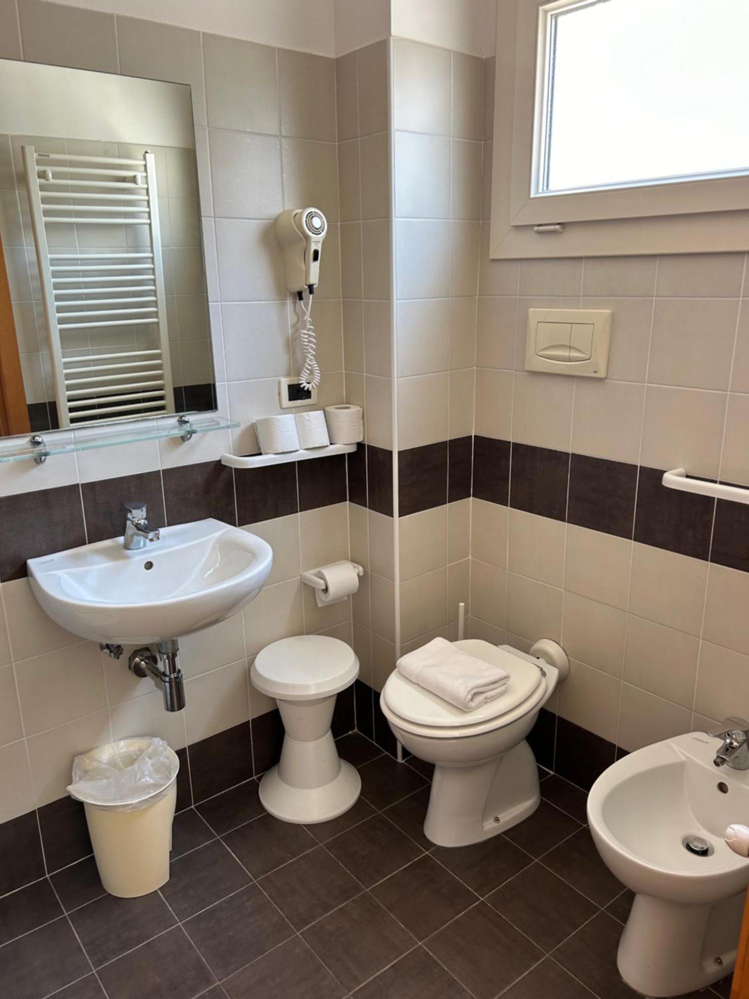 Hotel Favorita Cesenatico Dış mekan fotoğraf