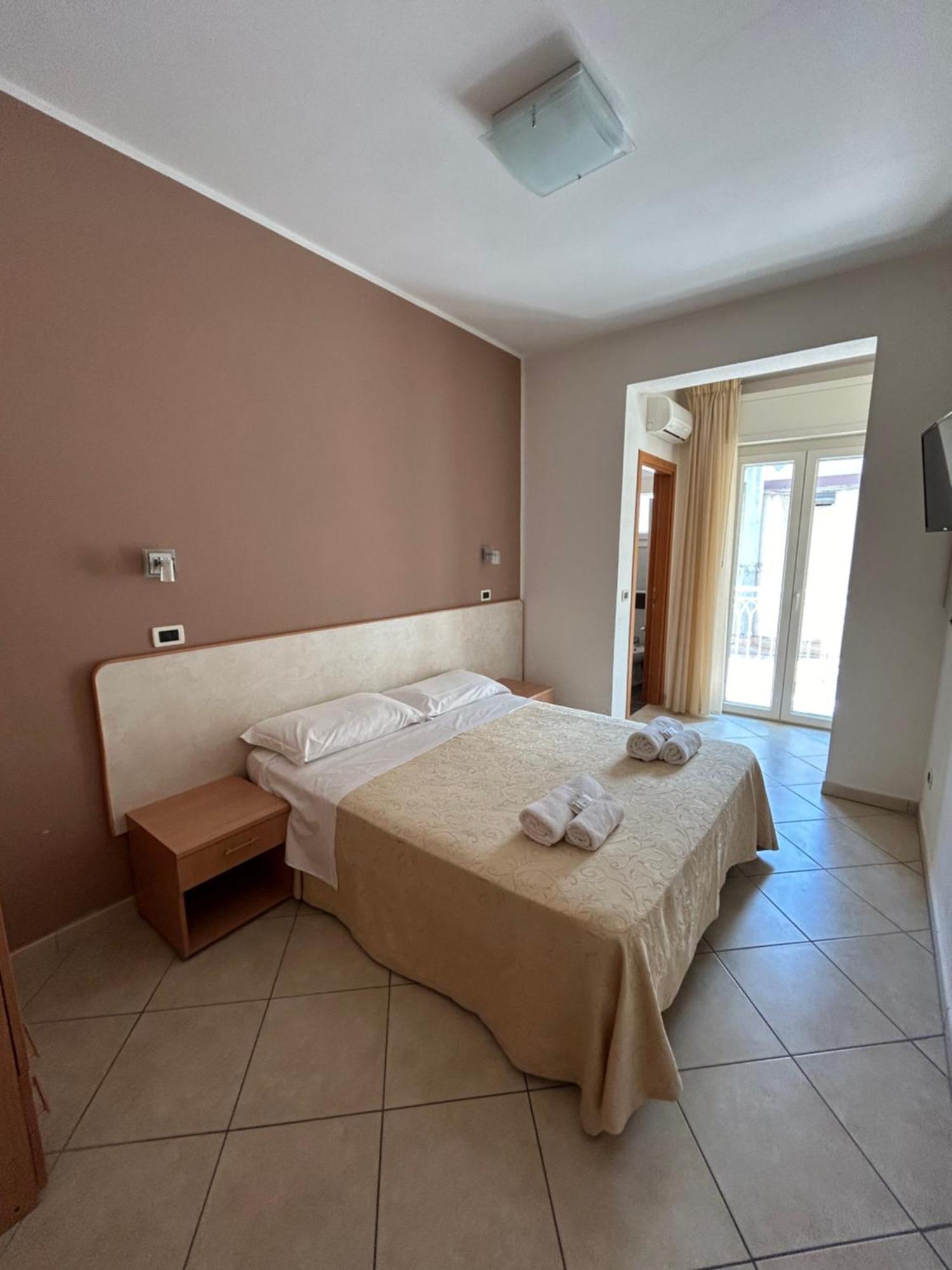 Hotel Favorita Cesenatico Dış mekan fotoğraf